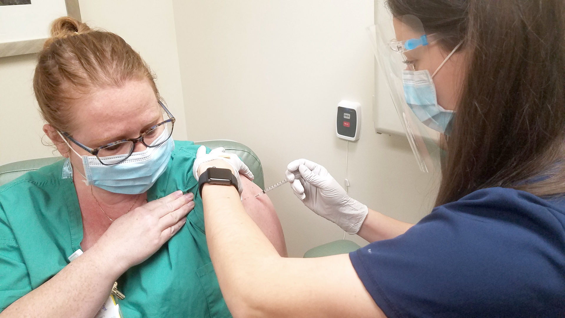 'Have faith:' Coronavirus vaccine administered to SSM Health St. Mary's-Janesville workers